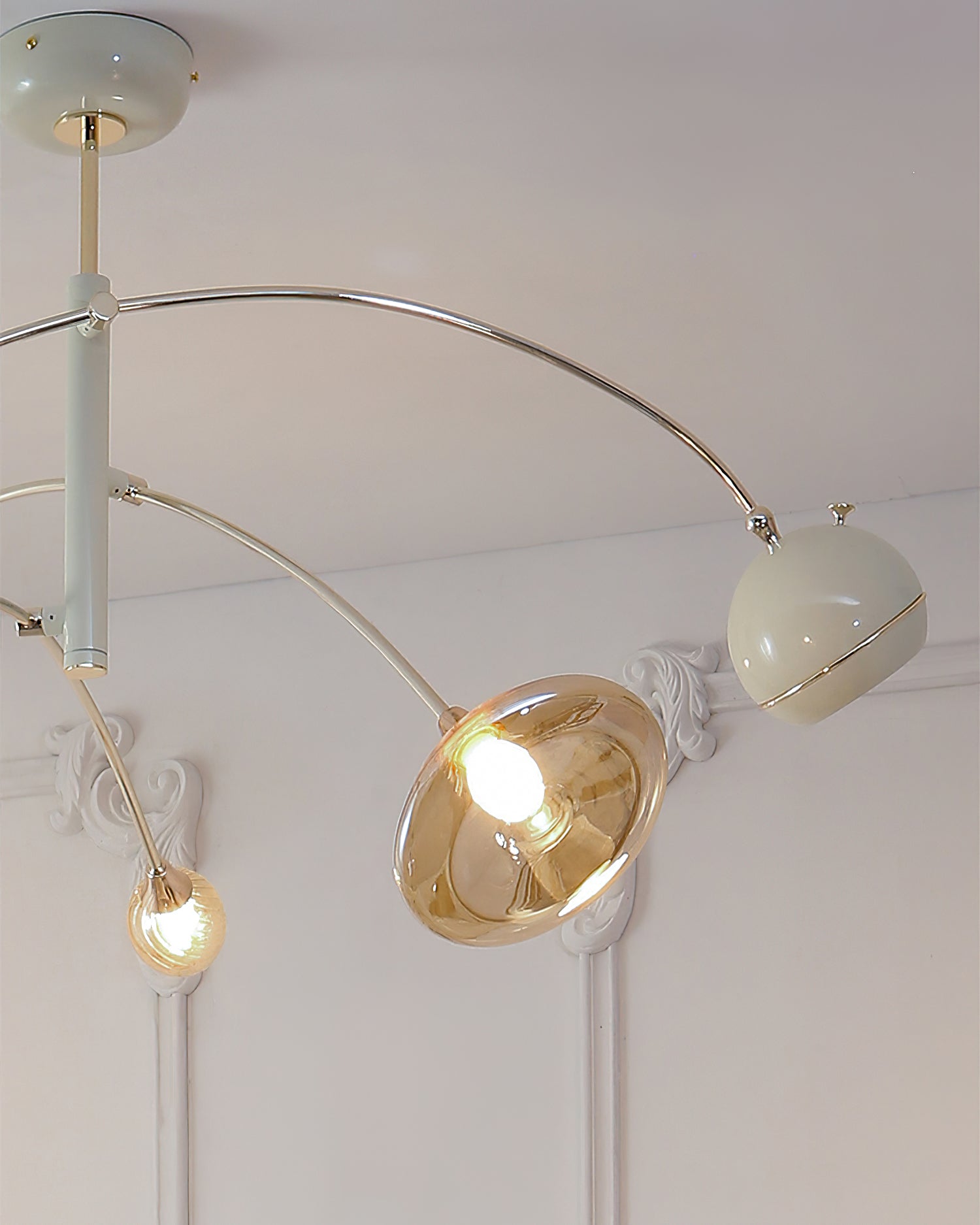 Beanie Chandelier - Blowlighting