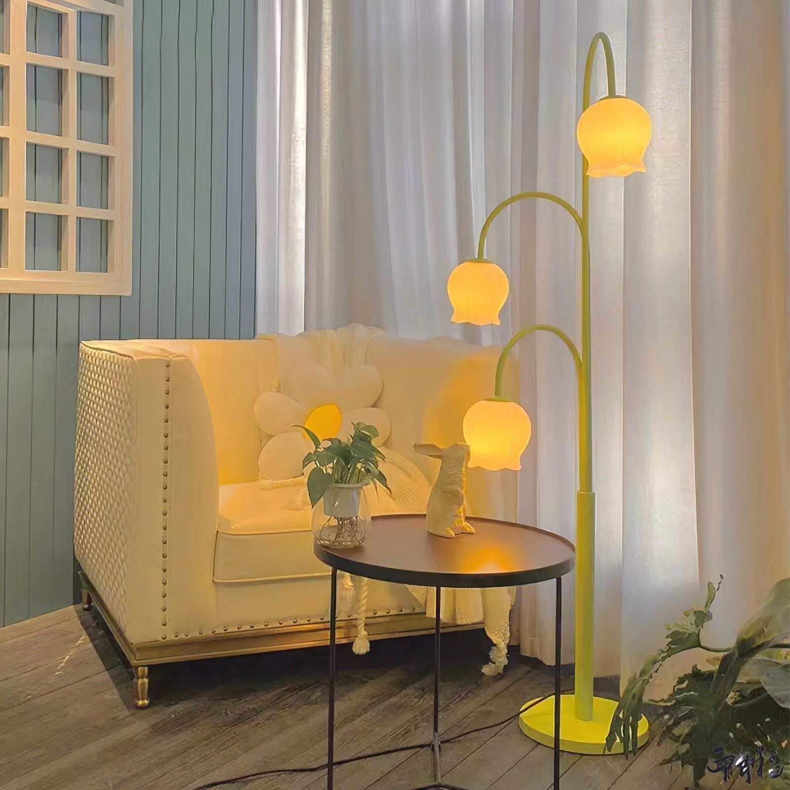 Bell Orchid Floor Lamp - Lamp Copper