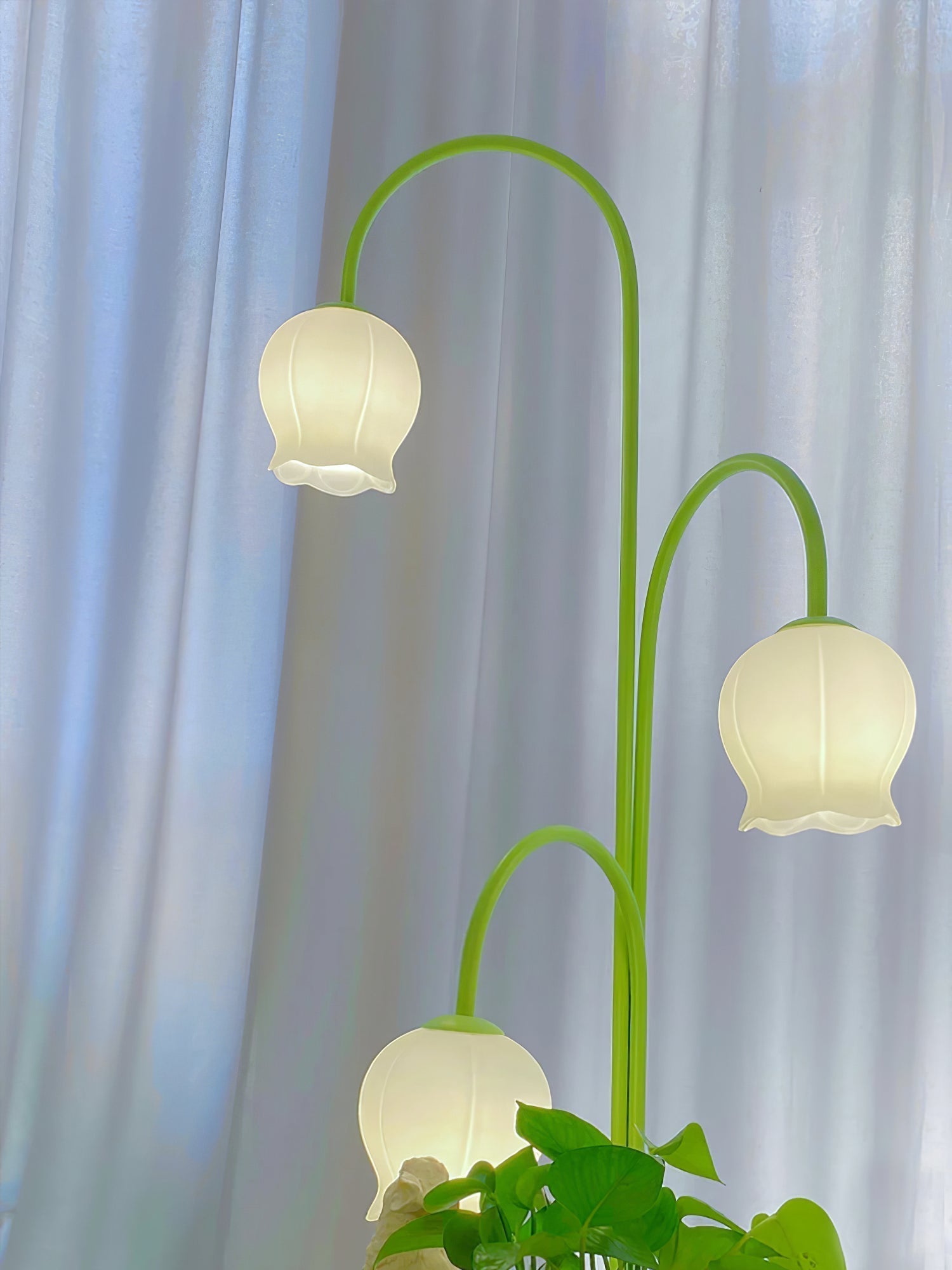 Bell Orchid Floor Lamp - Lamp Copper