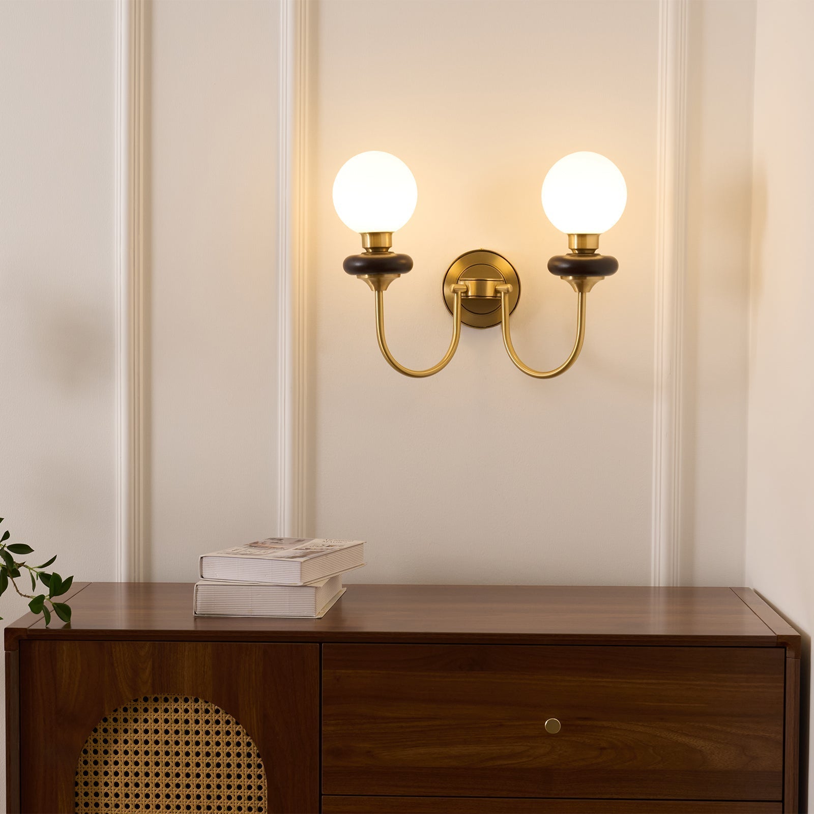 Bellevue Wall Lamp - Blowlighting