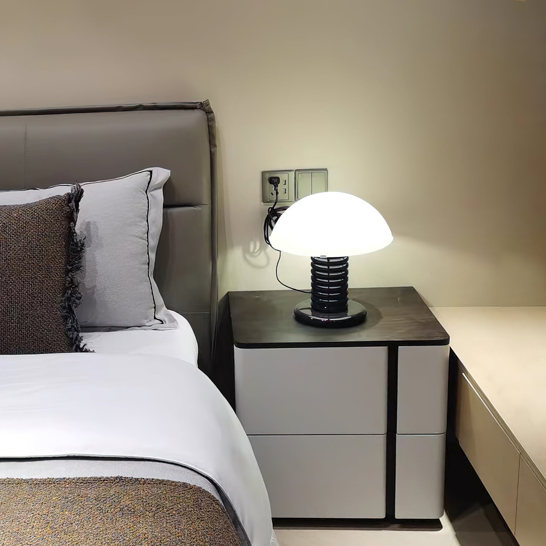 Ben Swildens Table Lamp - Lamp Copper