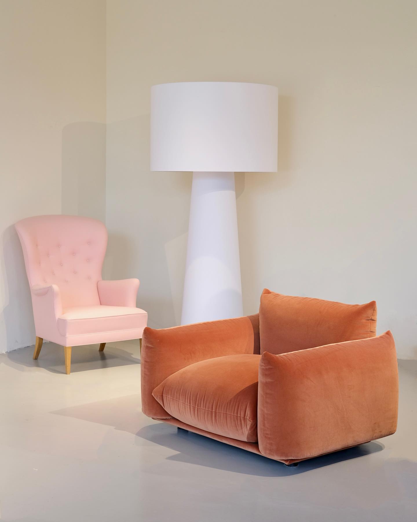 Big Shadow Floor Light - Lamp Copper