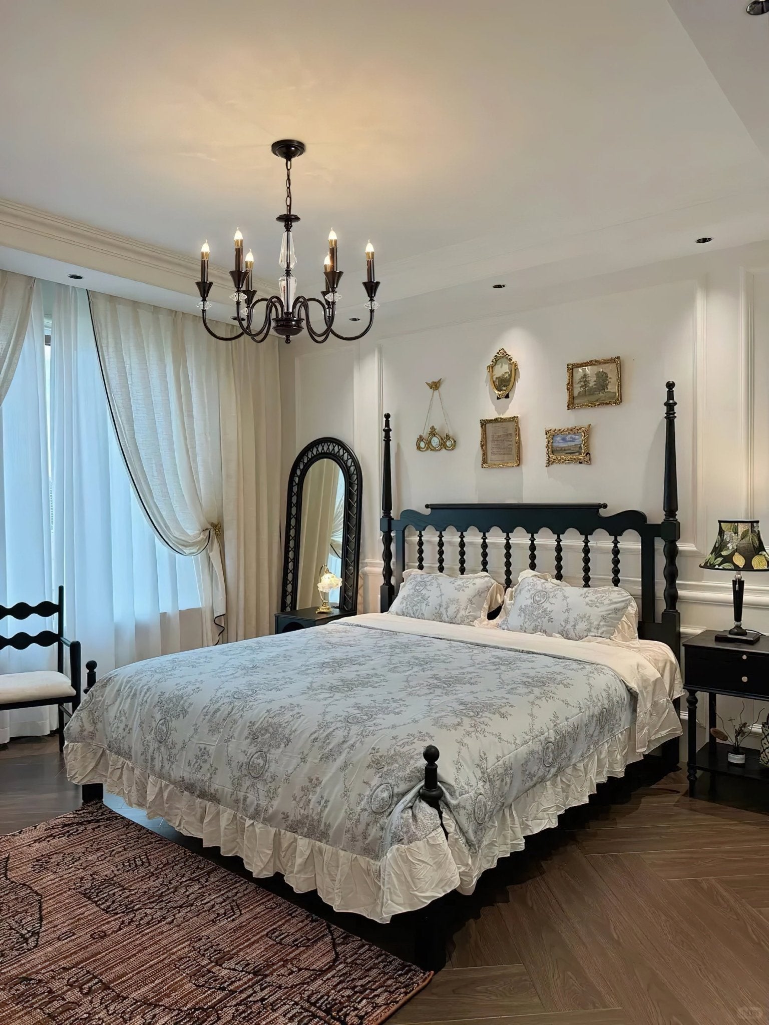 Noir Candelabra Chandelier - Blowlighting