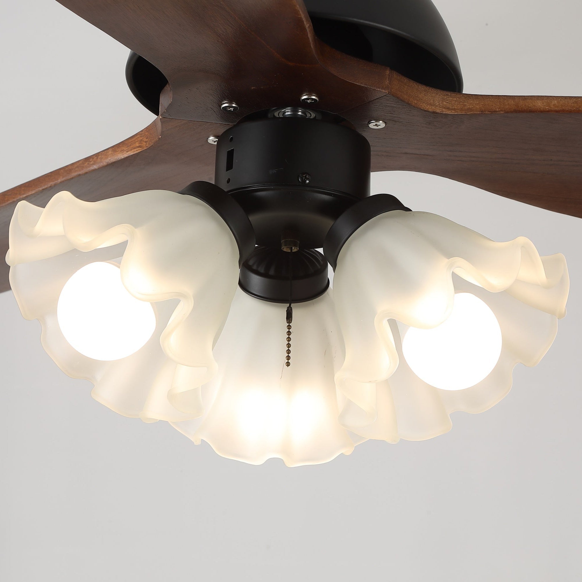 Diagramma che mostra le dimensioni del Ventilatore da Soffitto con Luce Novrik Air da 91 cm.