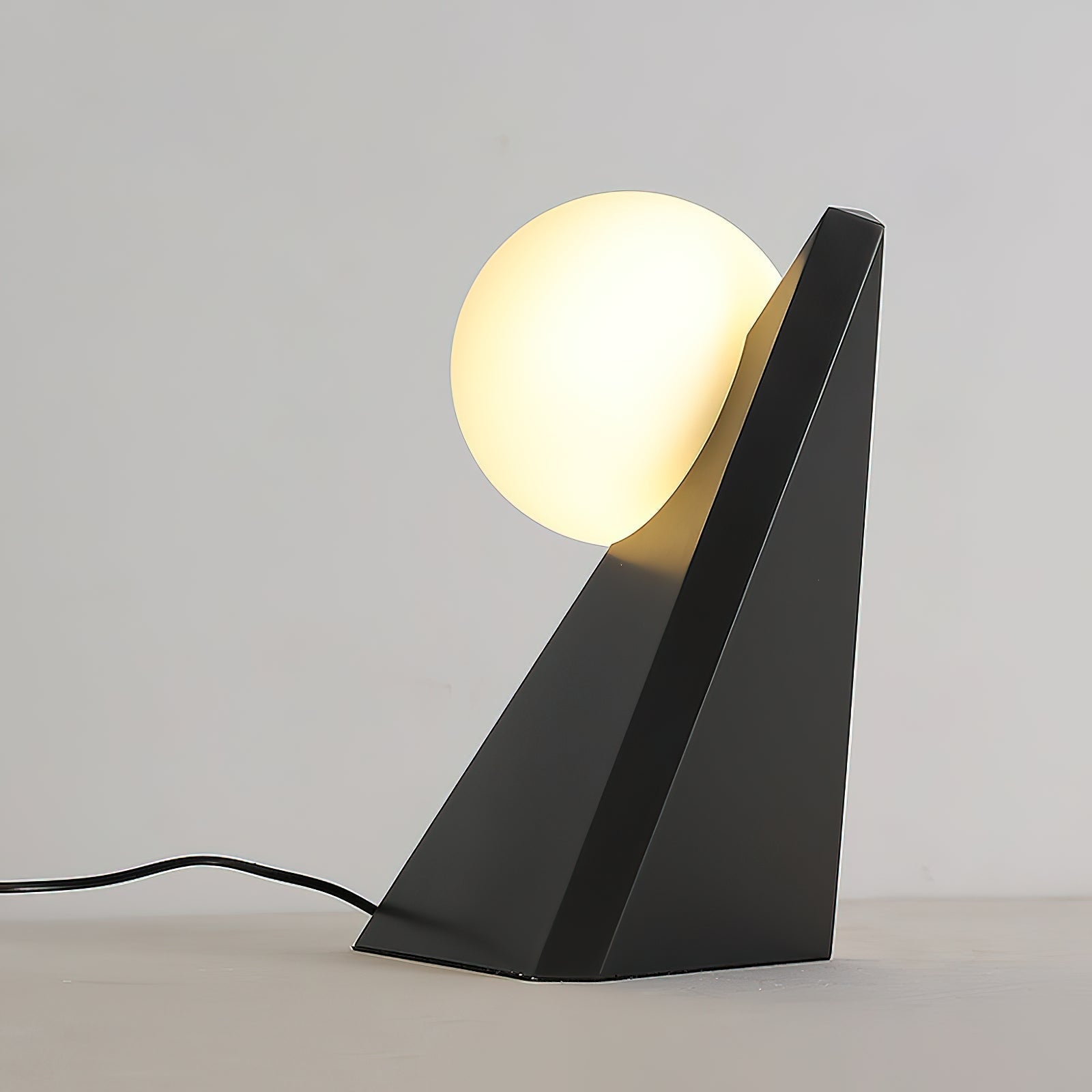 Bonhomme Table Lamp - Lamp Copper