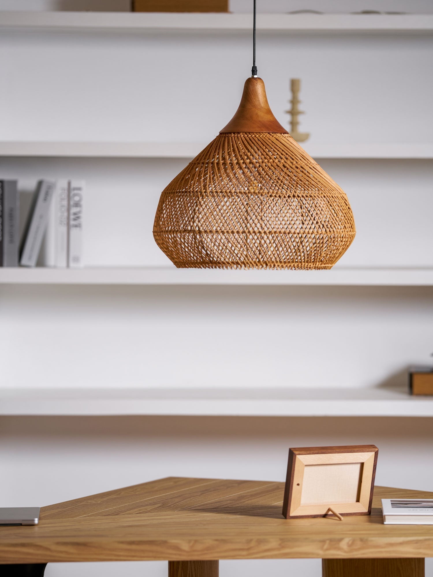 Braided Rattan Pendant Lamp - Blowlighting