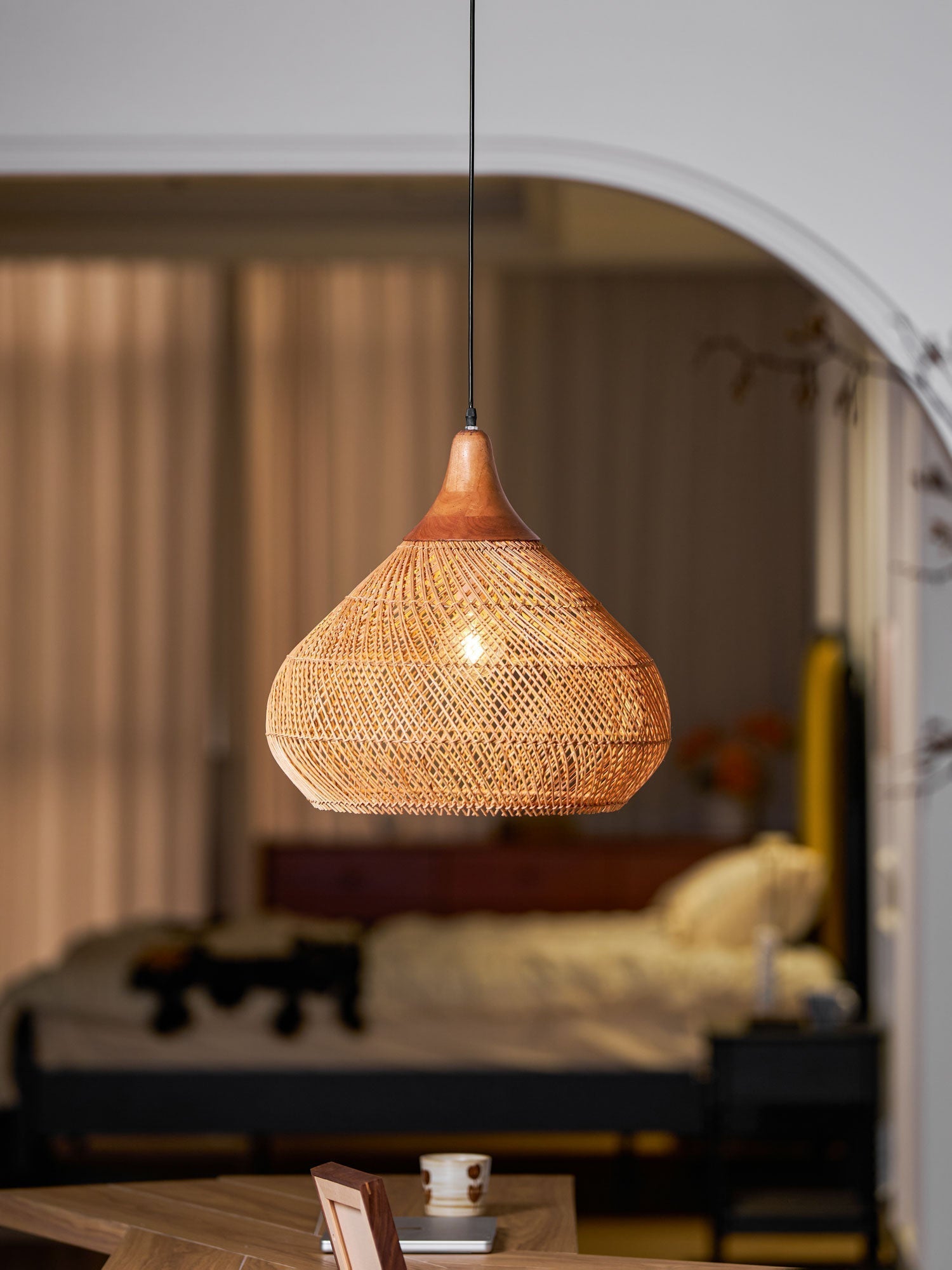 Braided Rattan Pendant Lamp - Blowlighting
