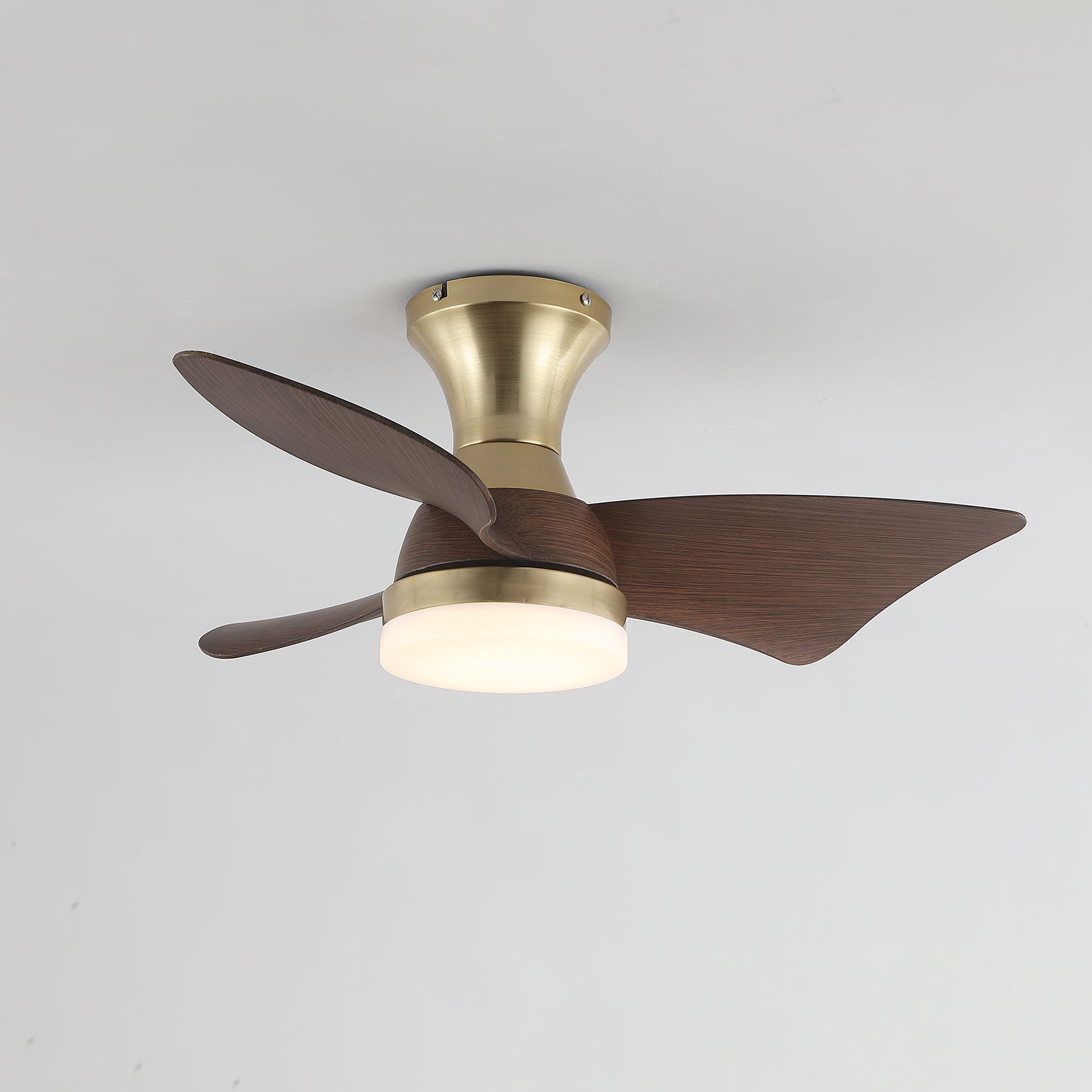 Diagramma delle dimensioni del prodotto per il ventilatore da soffitto Aureon con luce