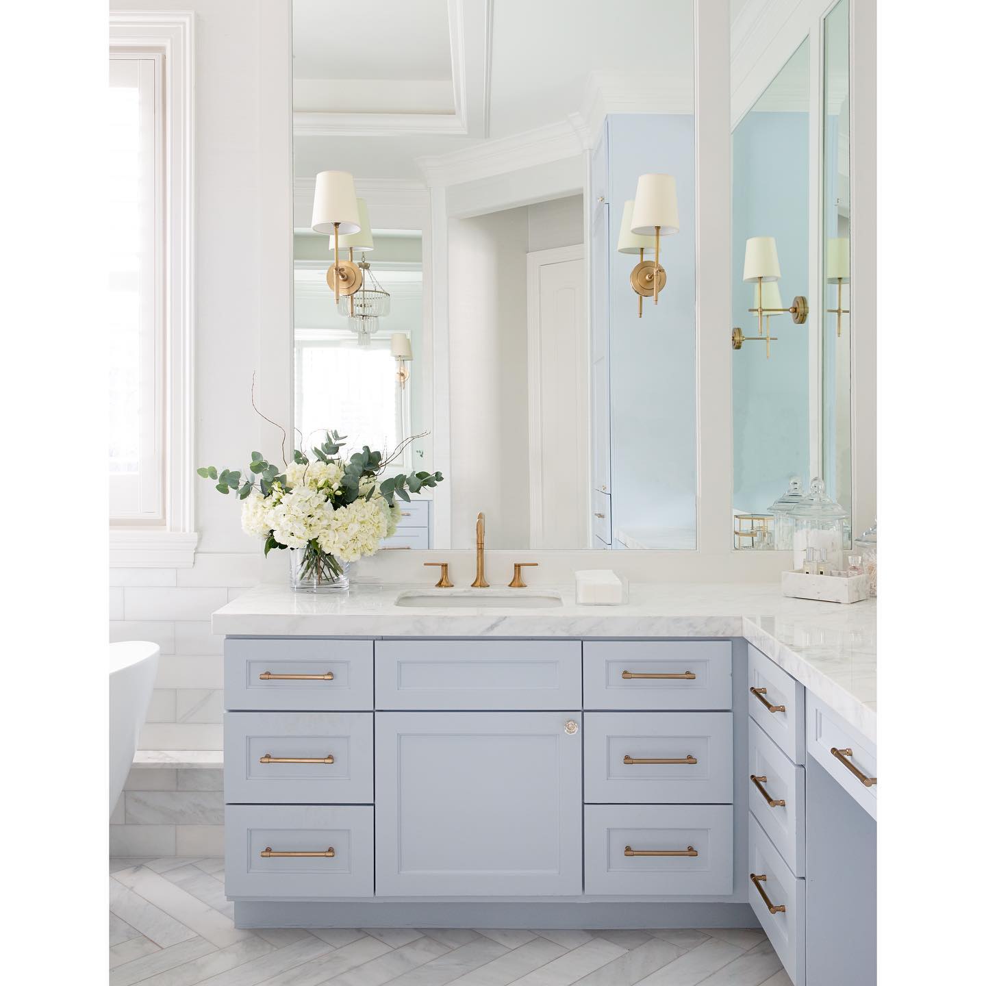 Platina Modern Minimalist Brass Fabric Wall Lamp - Lamp Copper