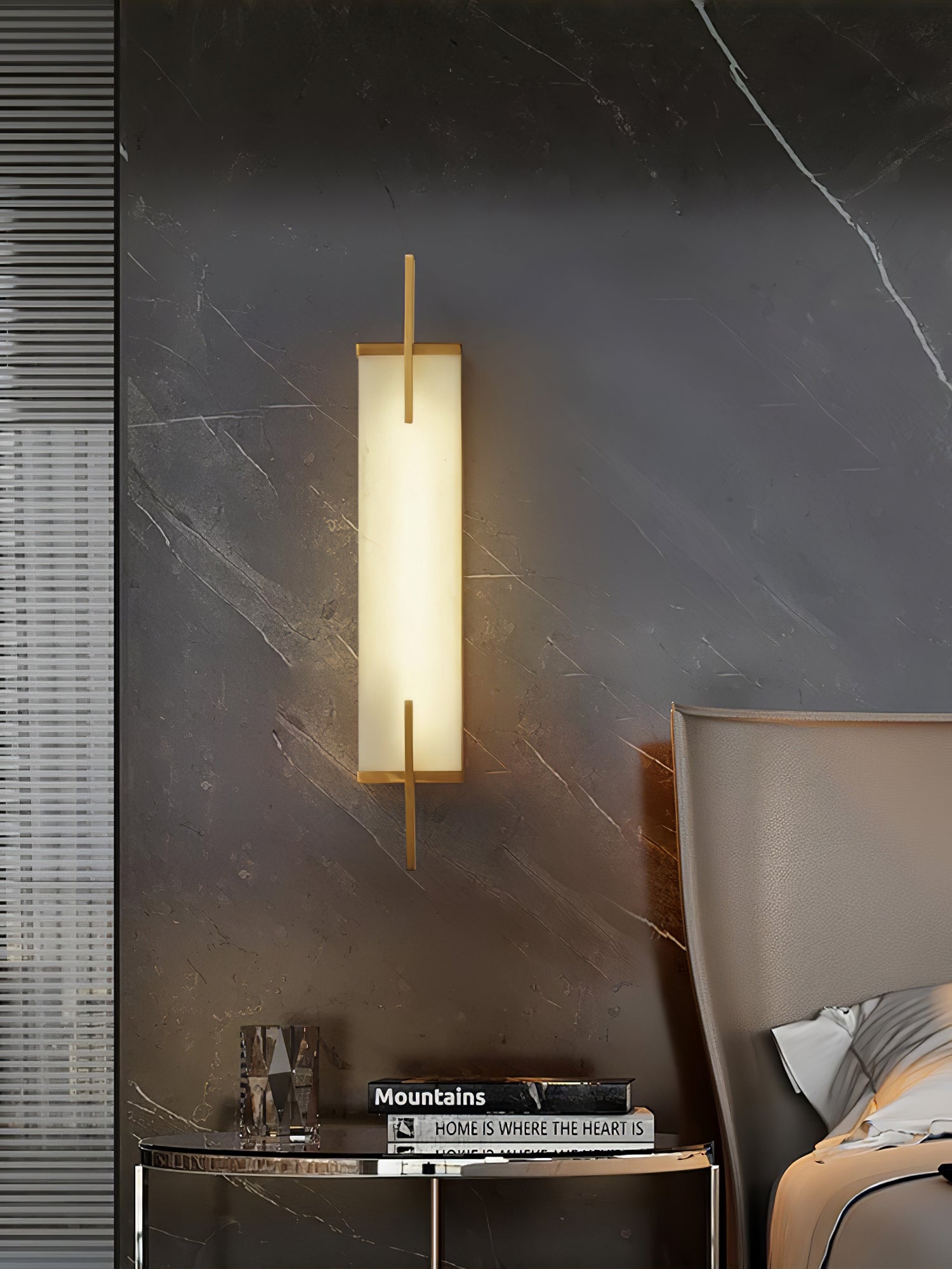 Aurcarir Rectangular Alabaster Wall Light - Neutralighting