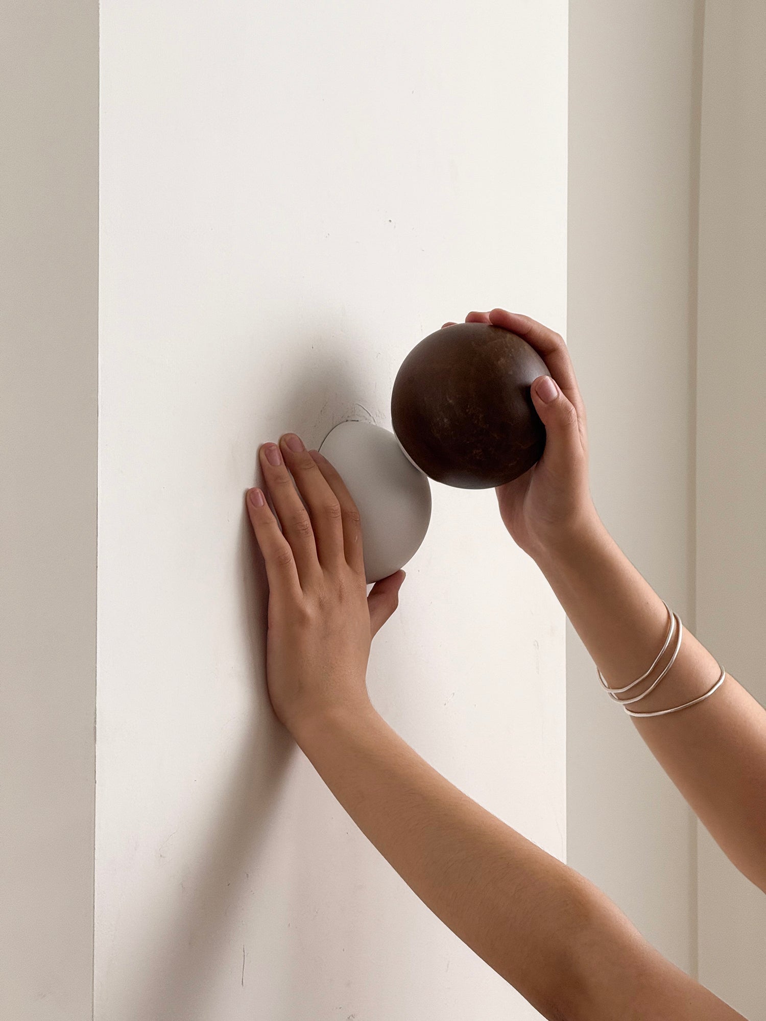 Arca Modern Minimalist Eclipse Mrable Metal Wall Lamp - Lamp Copper