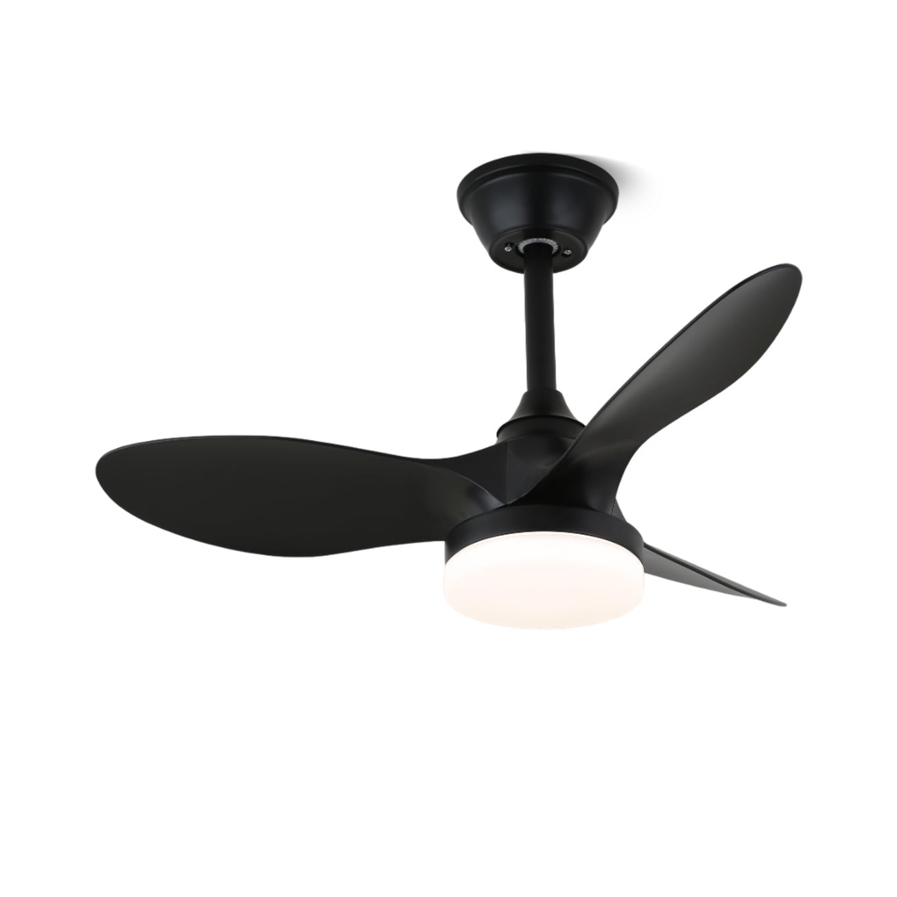 Ventilatore da soffitto moderno Aelric con luce in finitura bianca