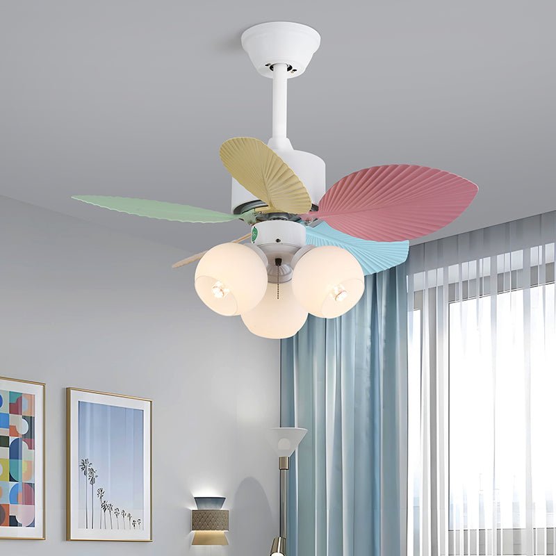 Ventilatore da soffitto Liora in vetro colorato, vista dall'alto