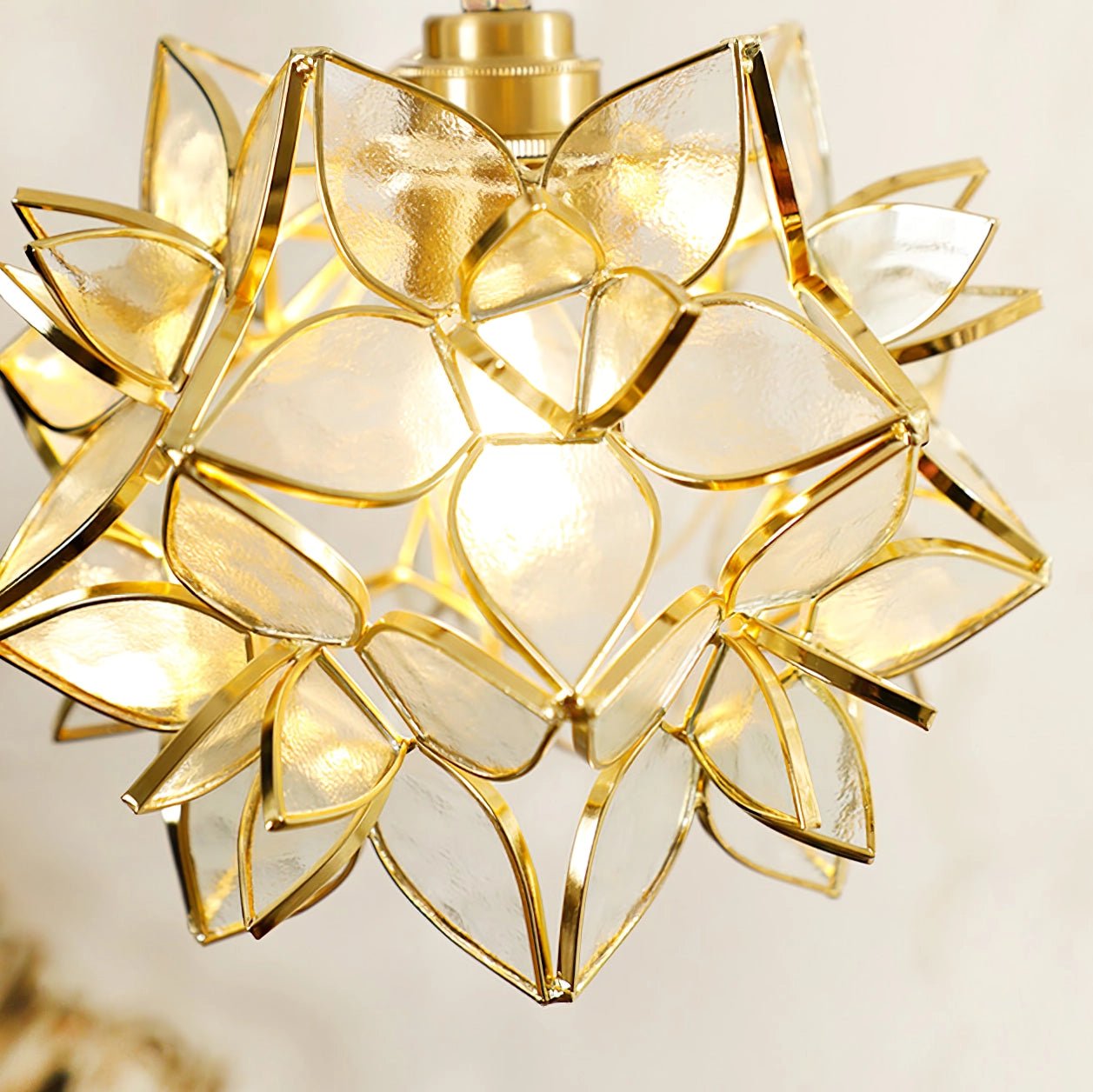 Capiz Pendant Lamp - Blowlighting