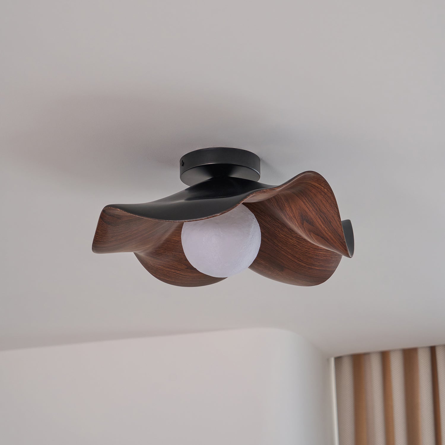 Muto Lampada da Soffitto in Legno Nero e Bianco