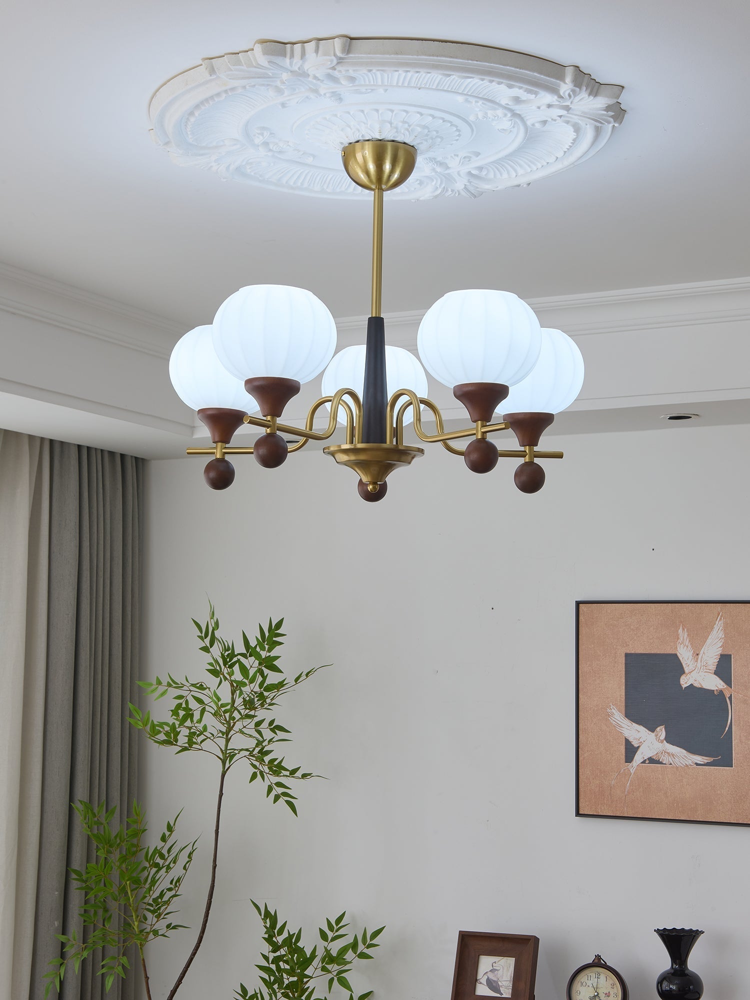 Ceylian Chandelier - Blowlighting