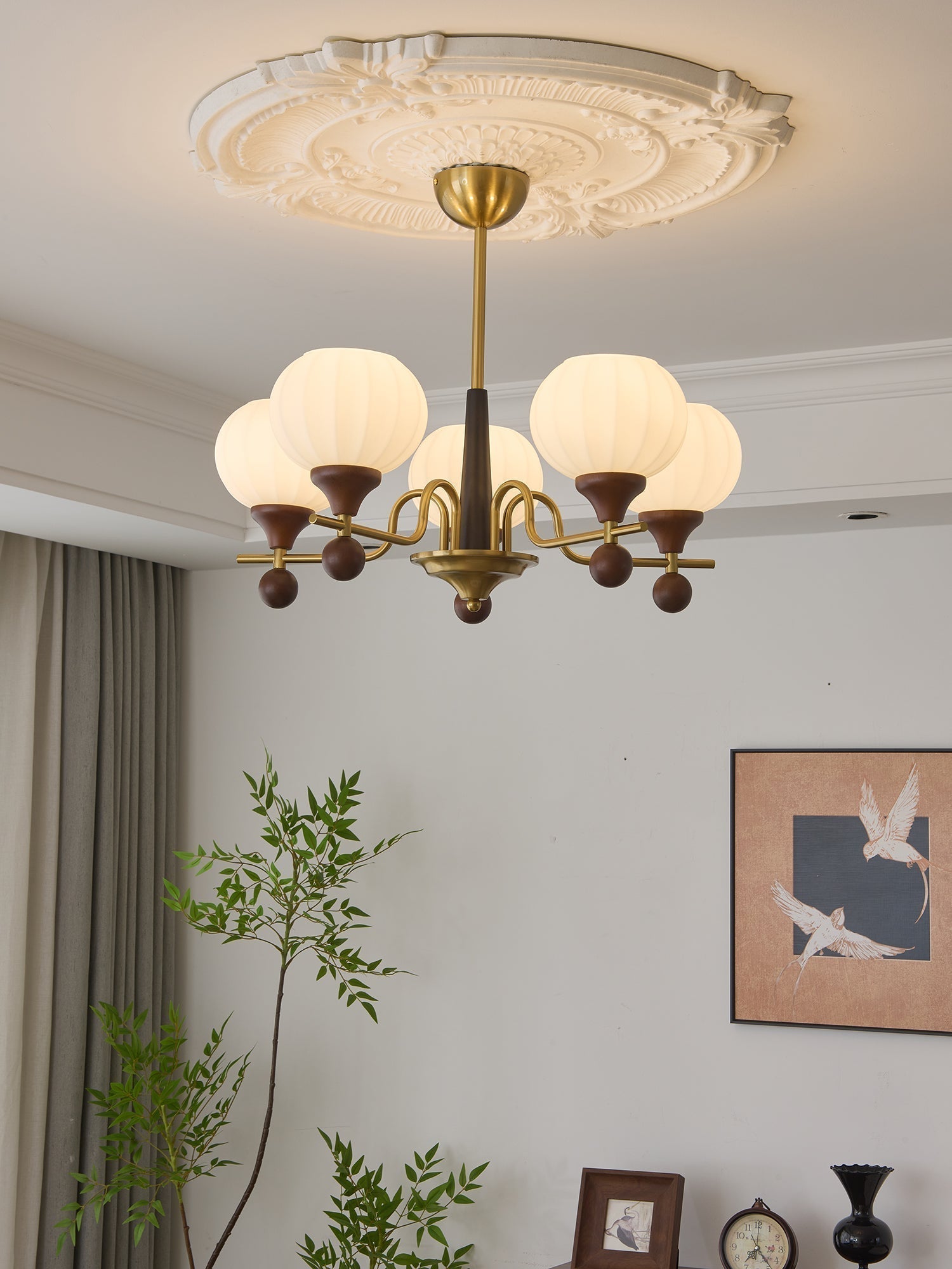 Ceylian Chandelier - Blowlighting