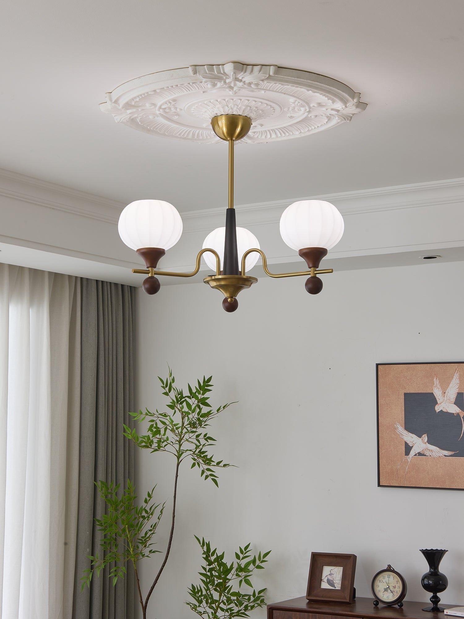 Ceylian Chandelier - Blowlighting
