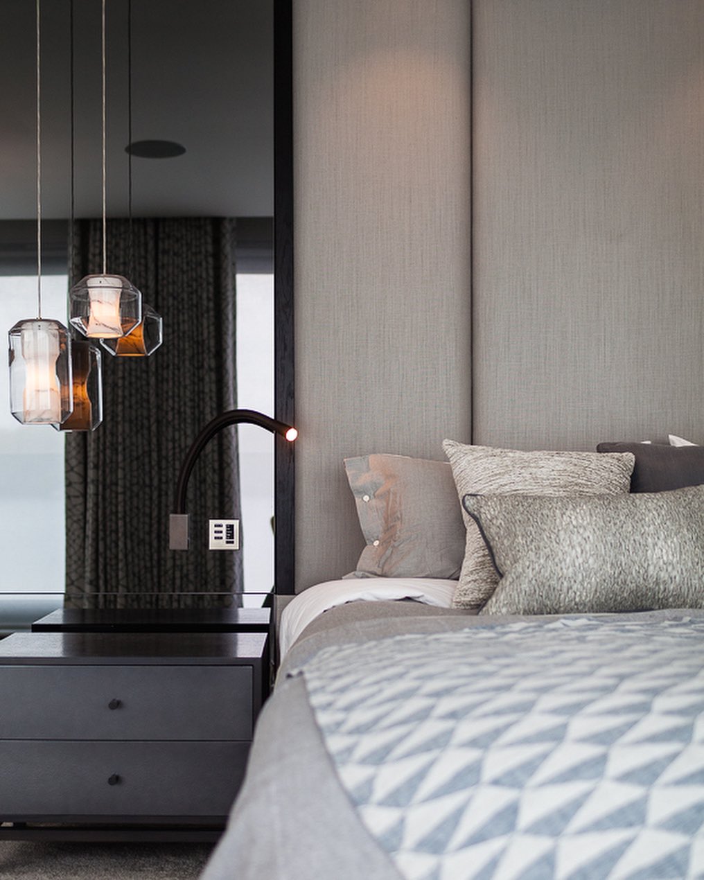 Allirila Modern Minimalist Alabaster Glass Pendant Lamp - Lamp Copper