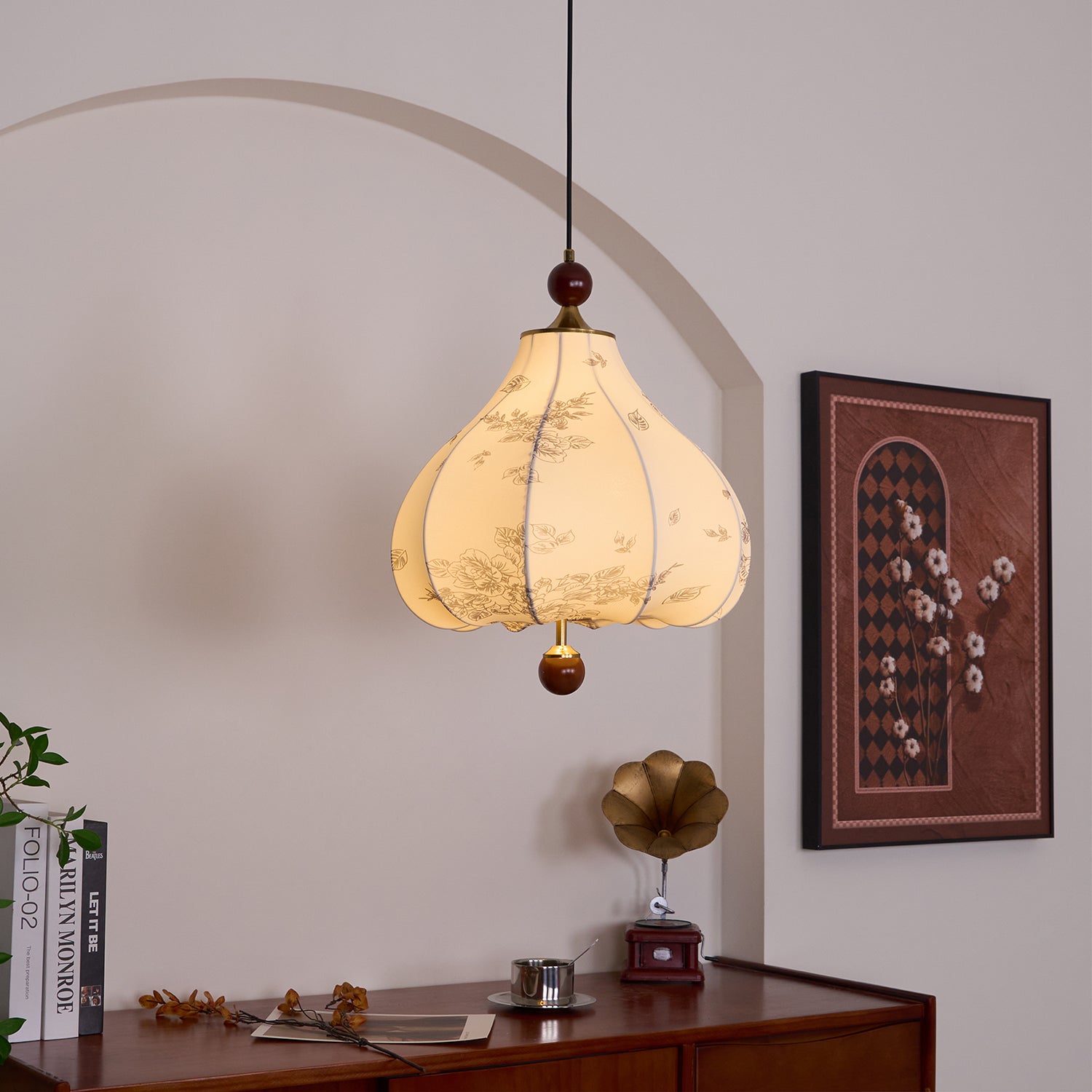 Chestnut Bloom Pendant Lamp - Blowlighting