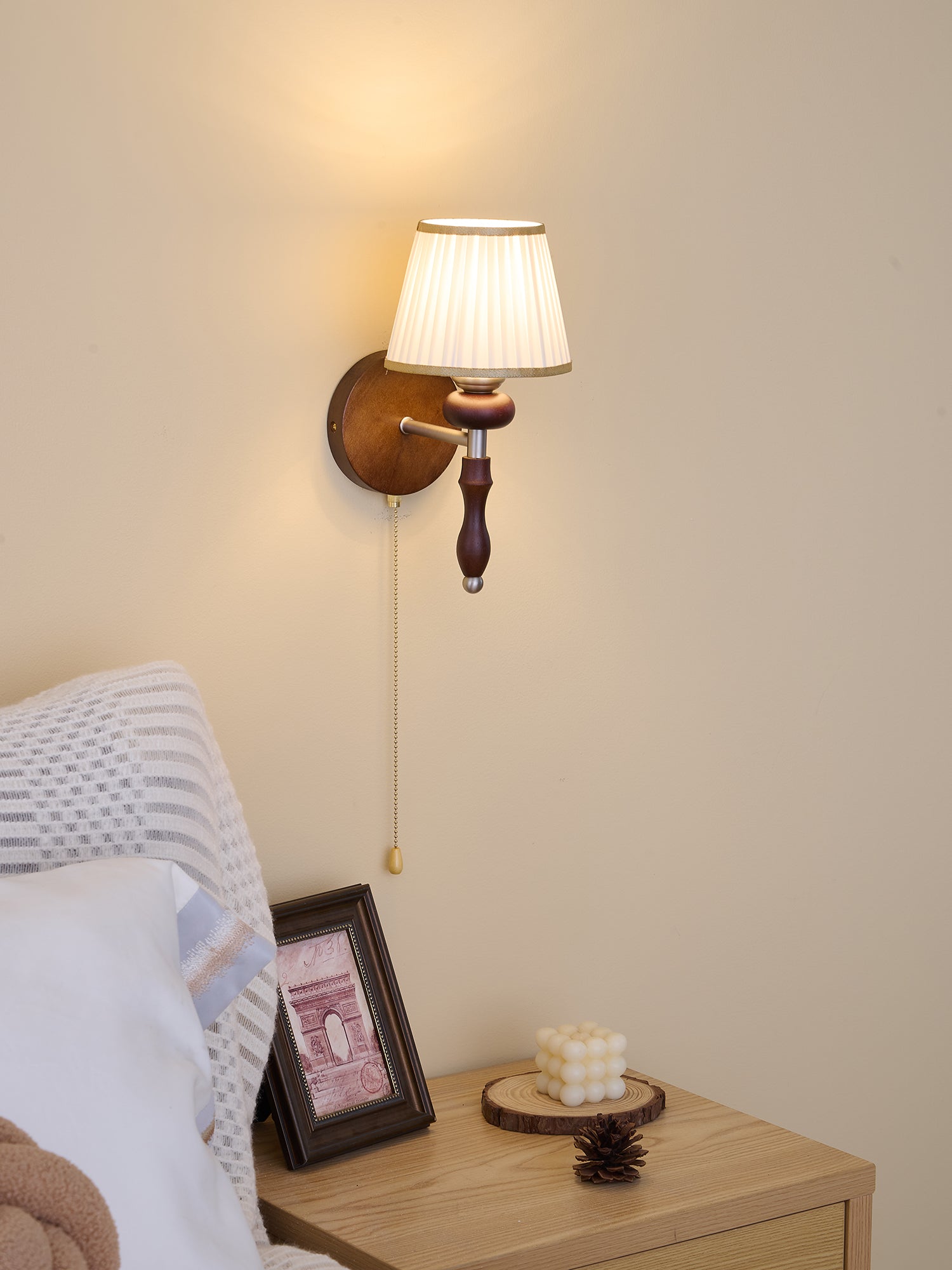 Clarendon Wall Lamp - Blowlighting