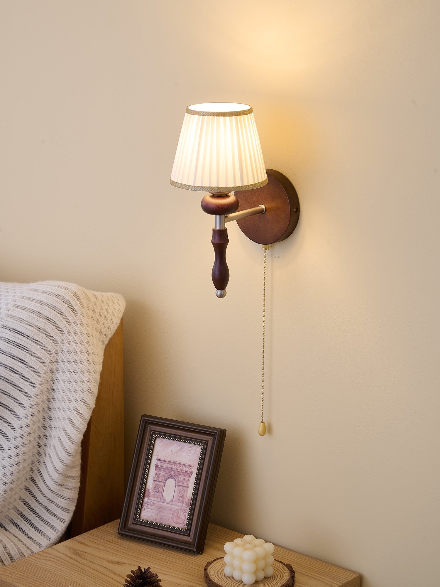 Clarendon Wall Lamp - Blowlighting
