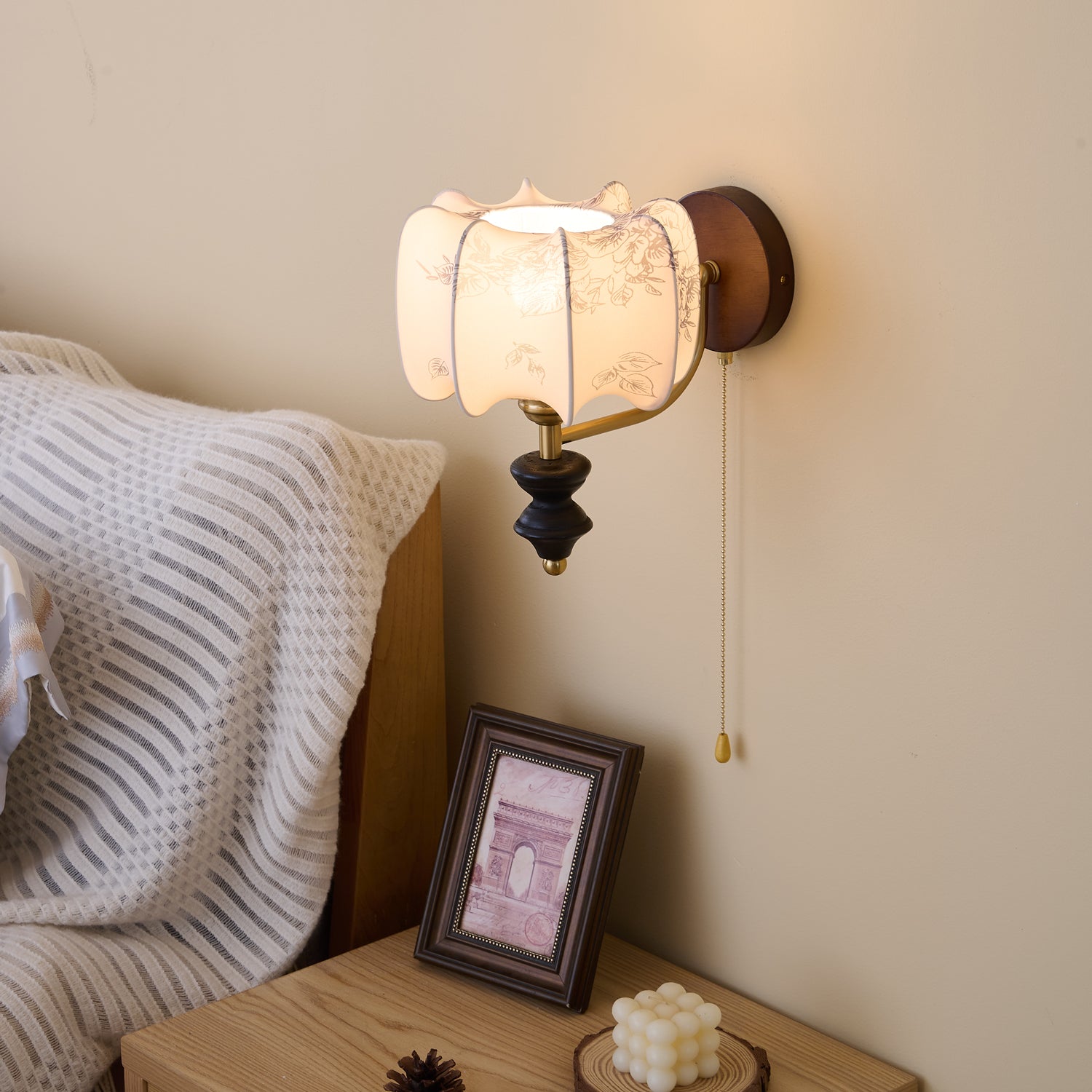 Clarendon Wall Lamp - Blowlighting