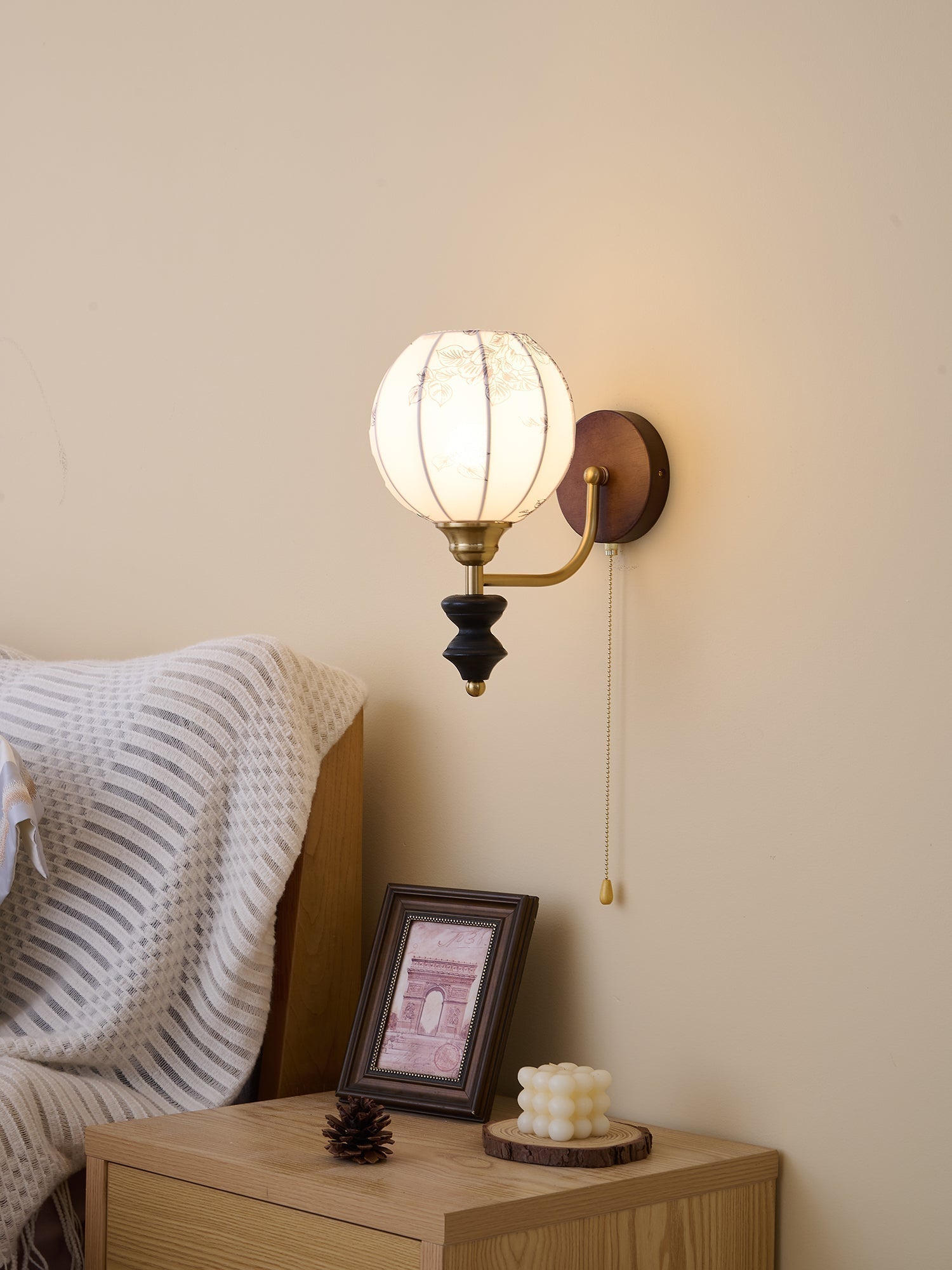 Clarendon Wall Lamp - Blowlighting
