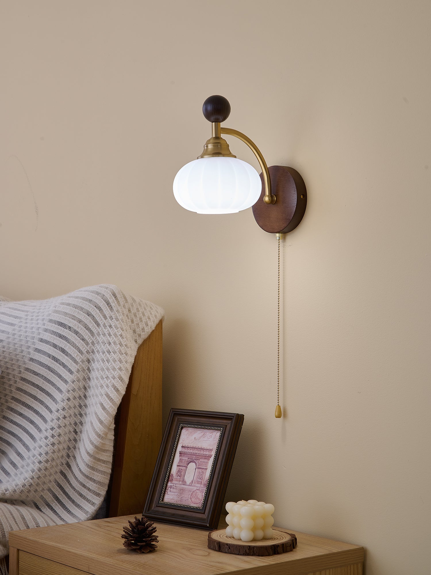 Clarendon Wall Lamp - Blowlighting