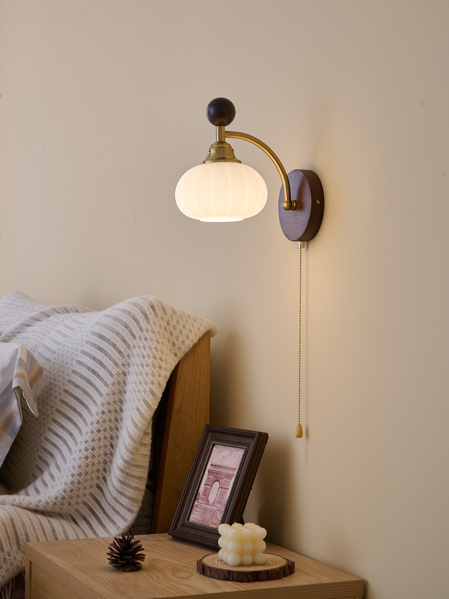 Clarendon Wall Lamp - Blowlighting