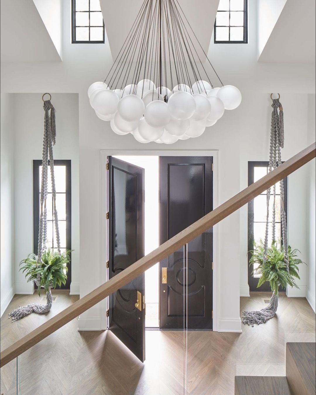 Bubble Chandelier - Blowlighting