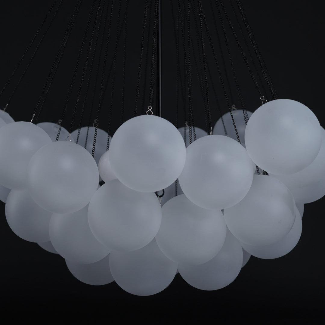 Valentina Lampada a Sospensione con Globo in Vetro a Forma di Bolla