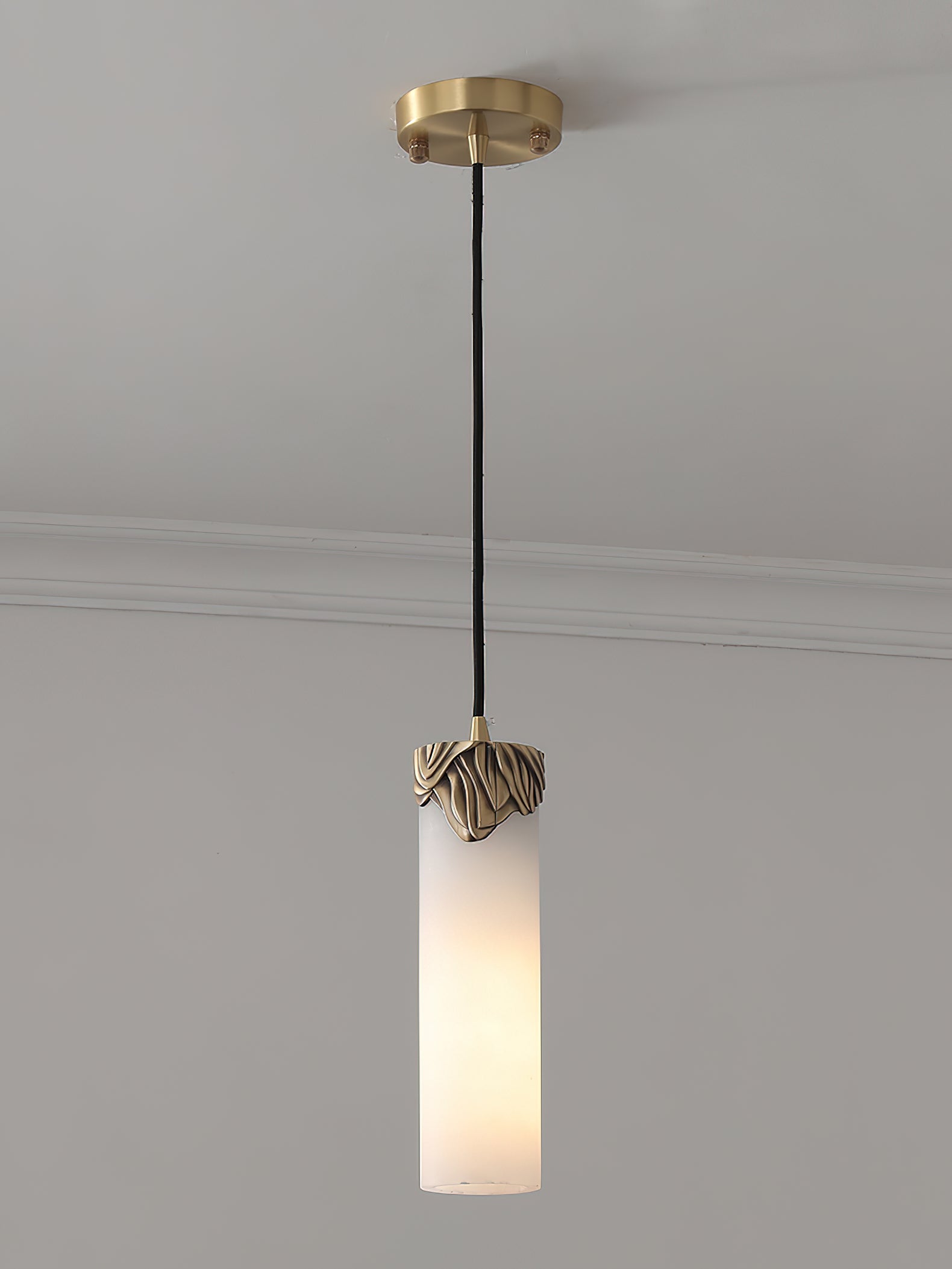 Quiver Modern Minimalist Brass Alabaster Pendant Light - Lamp Copper