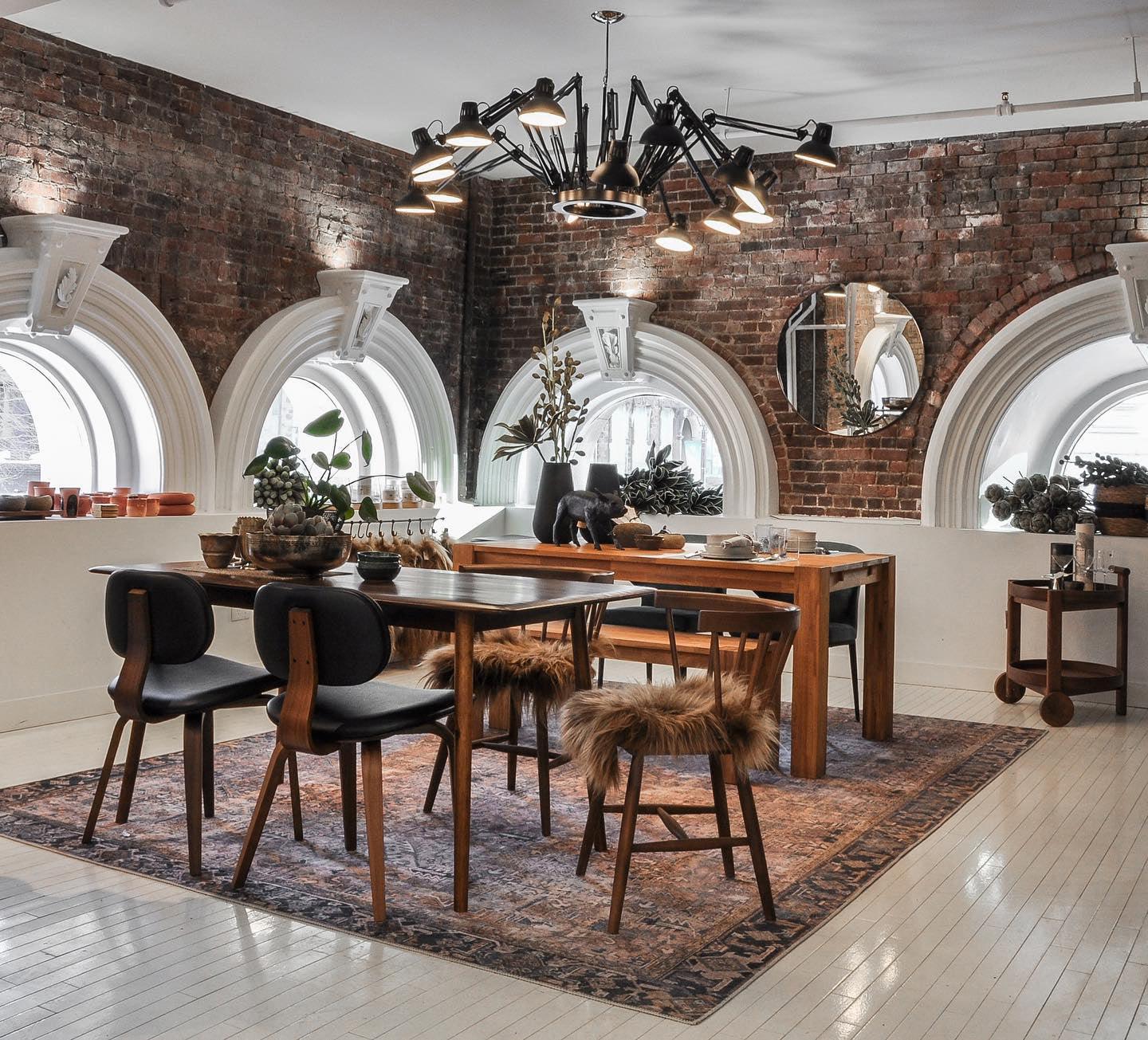 Dear Ingo Chandelier - Blowlighting