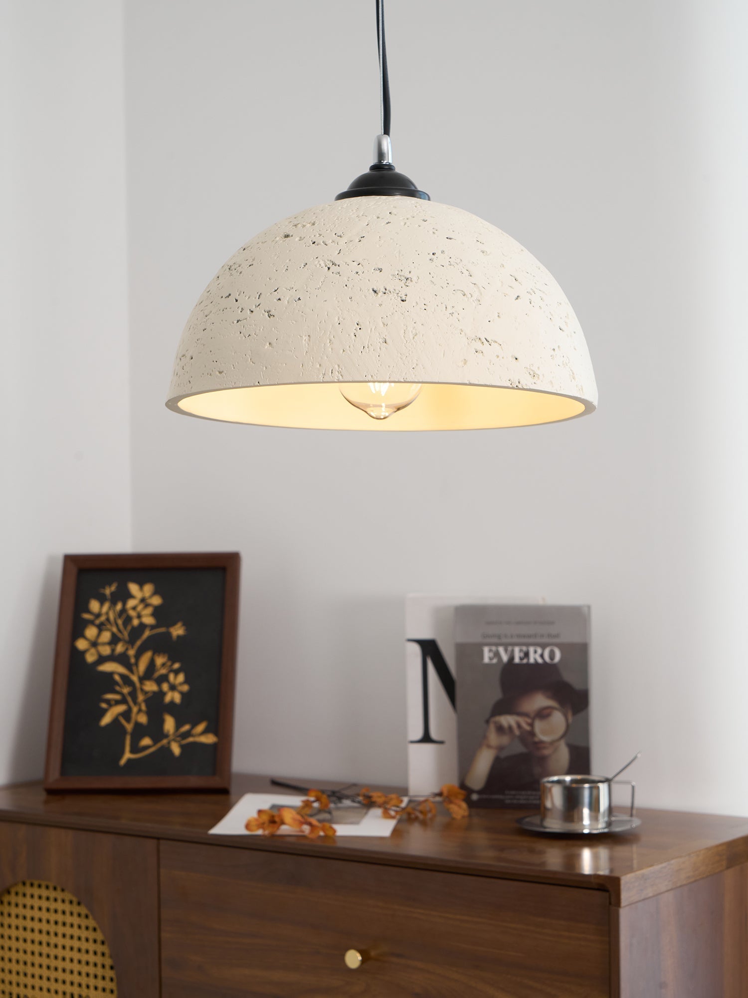 Dome Morphe Pendant Light - Blowlighting