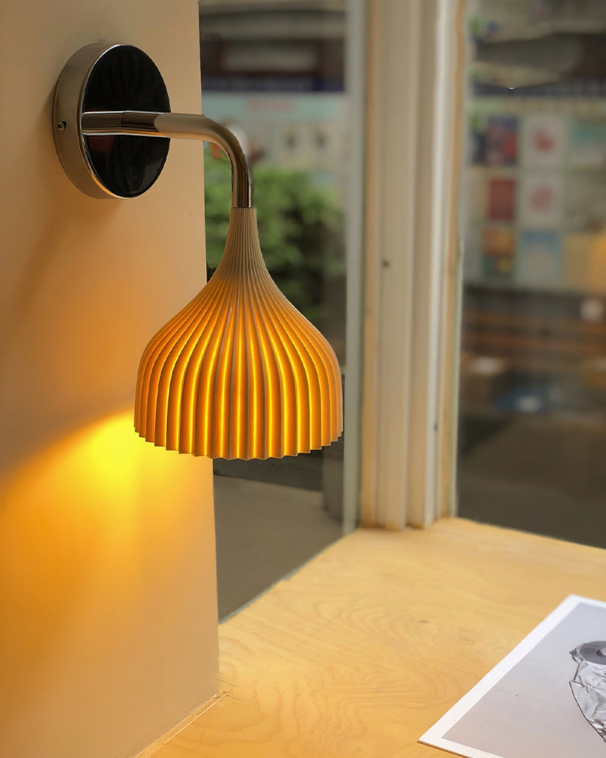 E Wall Lamp - Blowlighting