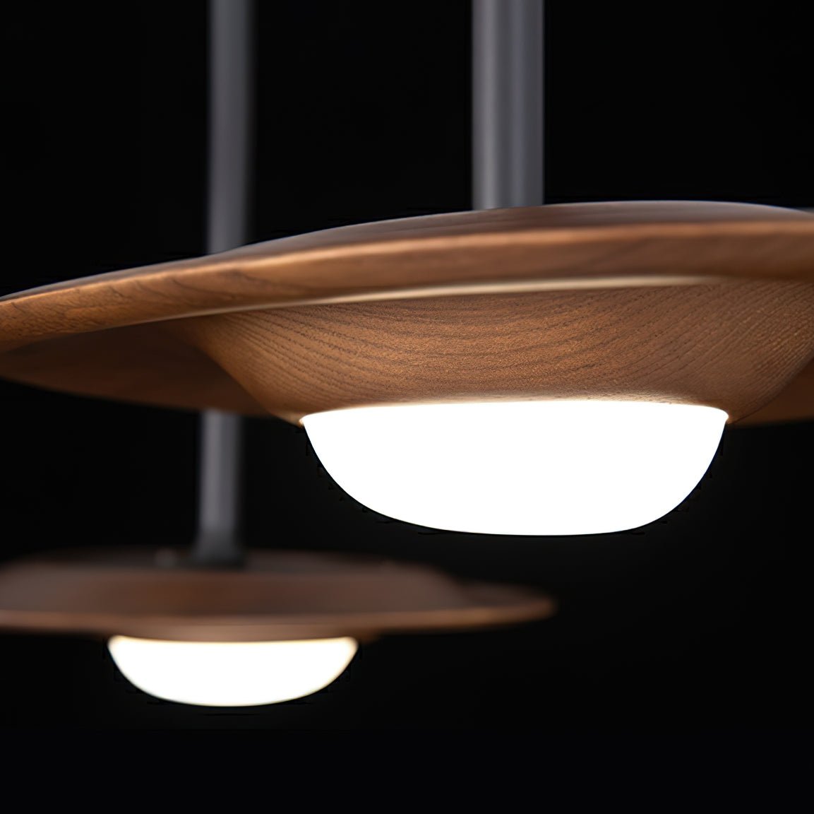 Cesilis Wood Pendant Light - Blowlighting