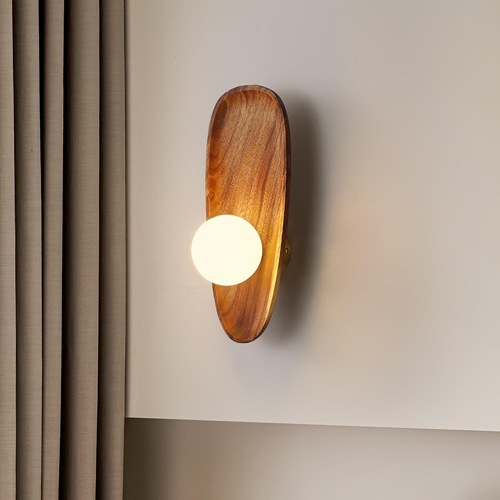 Eivor Wall Lamp - Blowlighting
