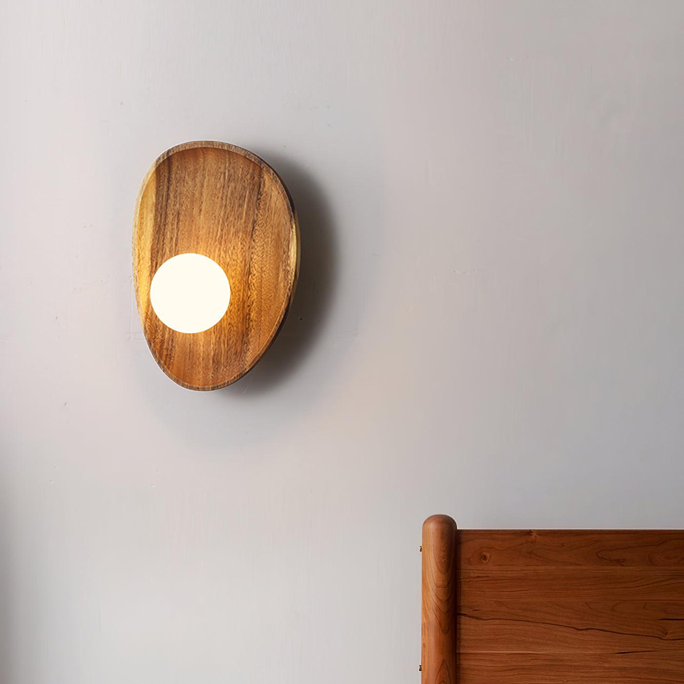 Eivor Wall Lamp - Blowlighting