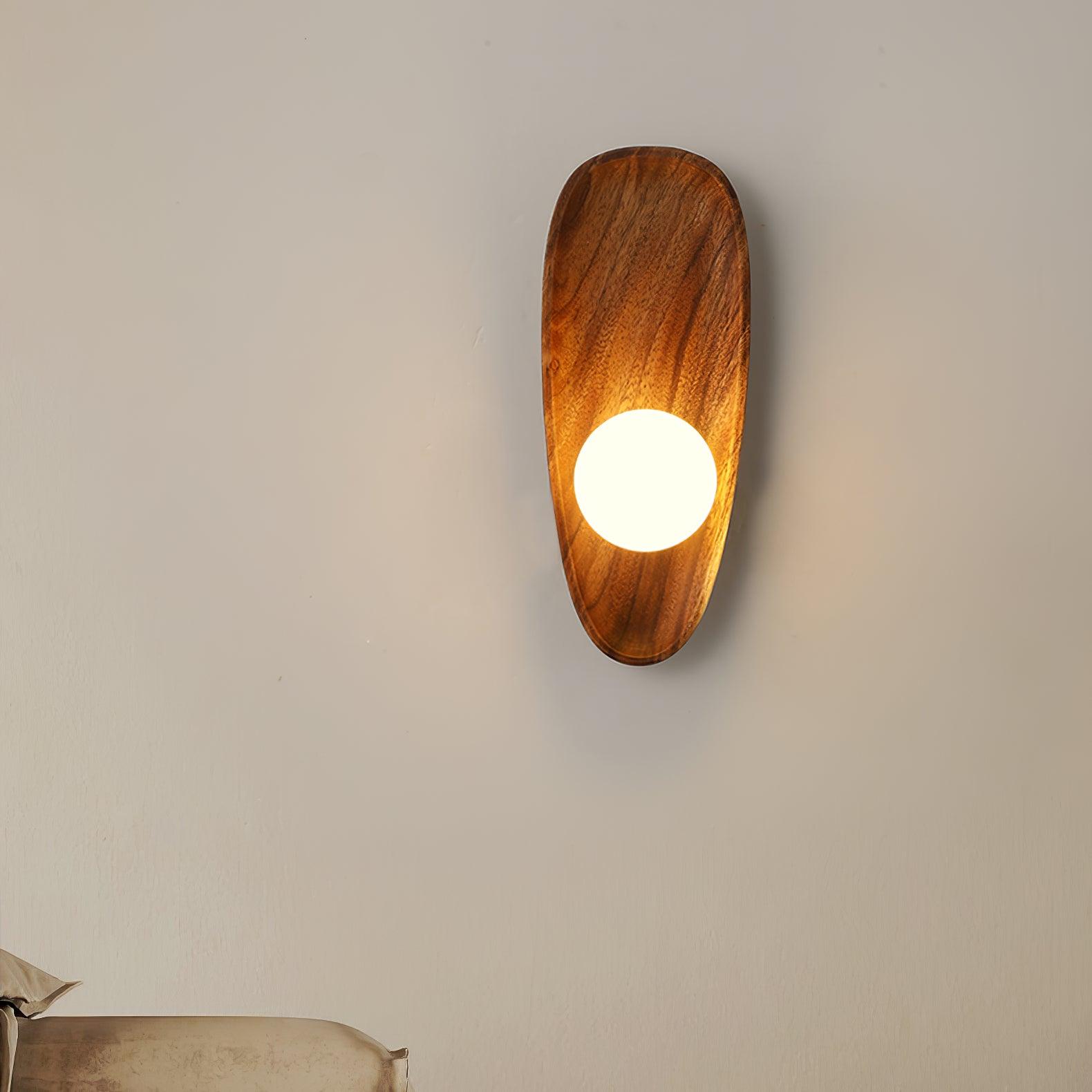 Eivor Wall Lamp - Blowlighting