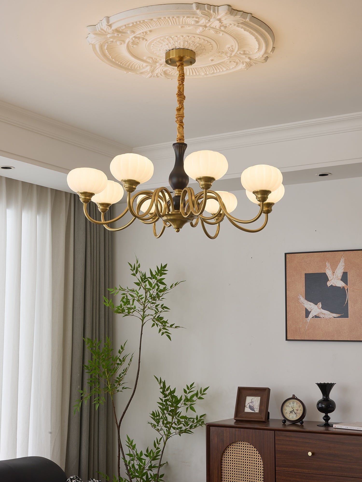 Elaris Chandelier - Blowlighting