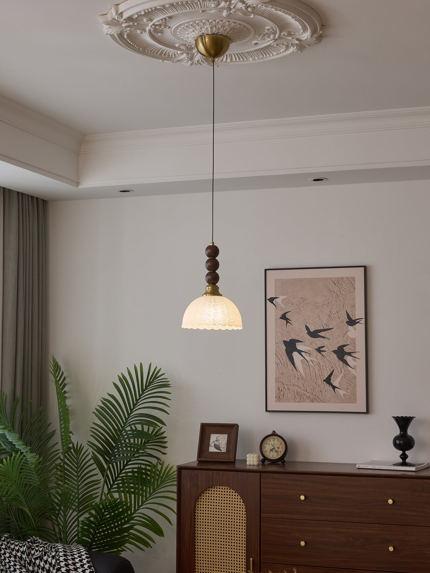 Eloria Pendant Light - Blowlighting