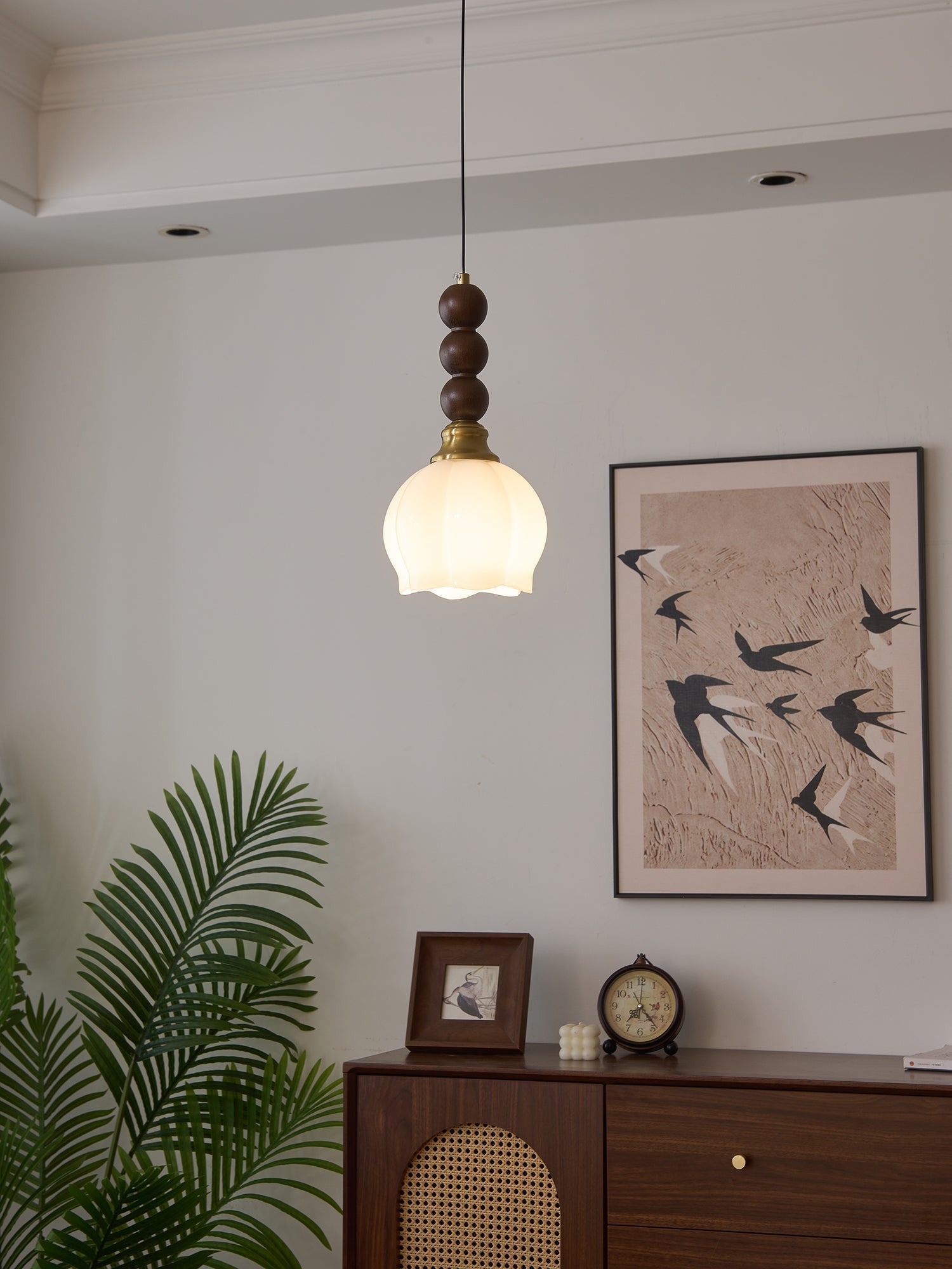 Evandra Pendant Light - Blowlighting