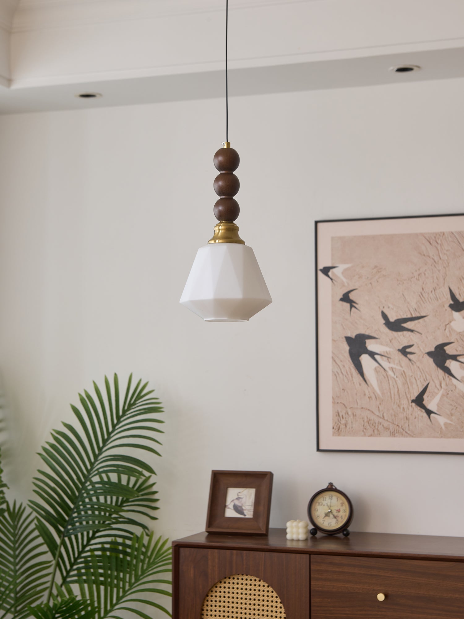 Evandra Pendant Light - Blowlighting