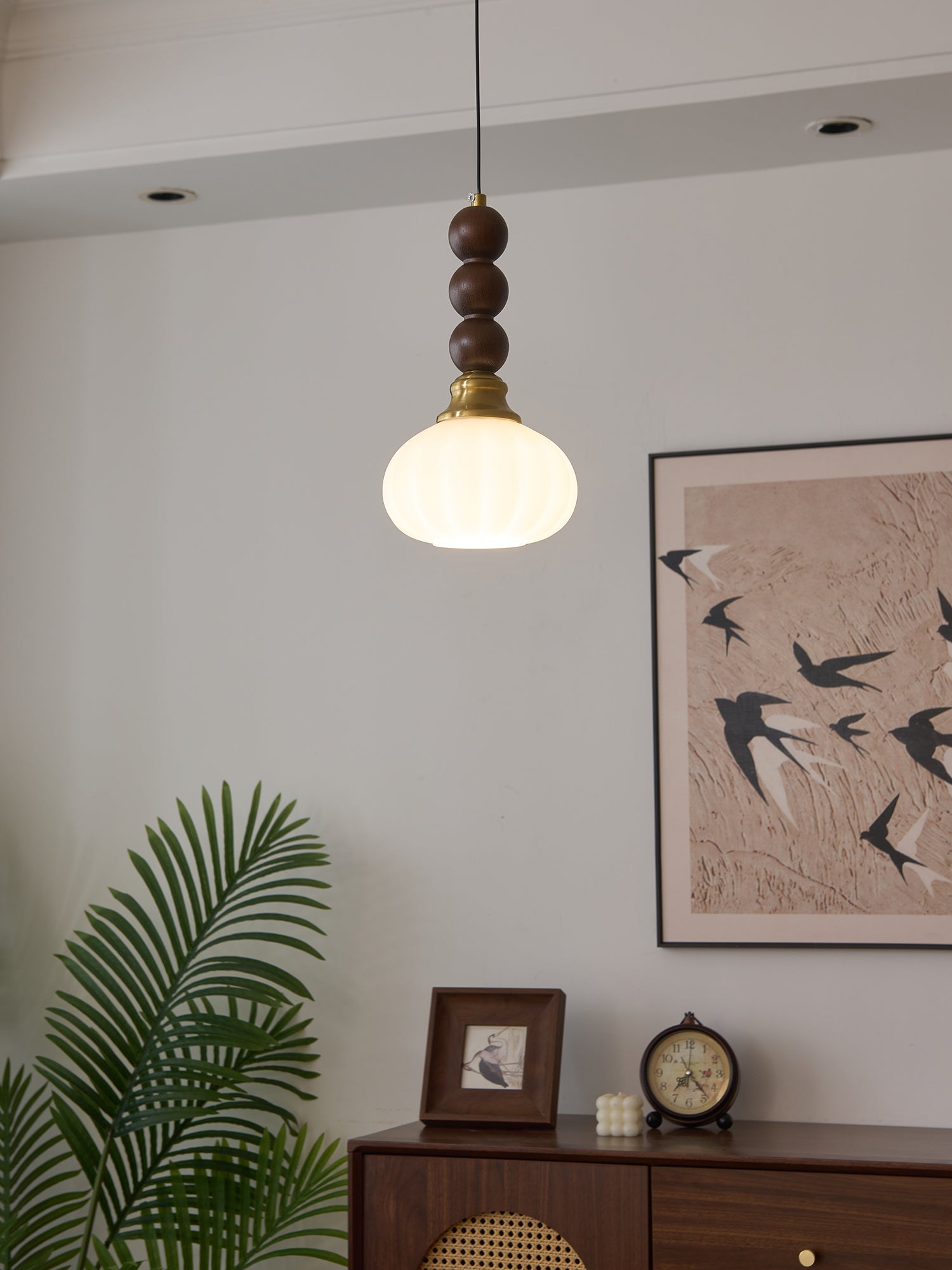 Evandra Pendant Light - Blowlighting