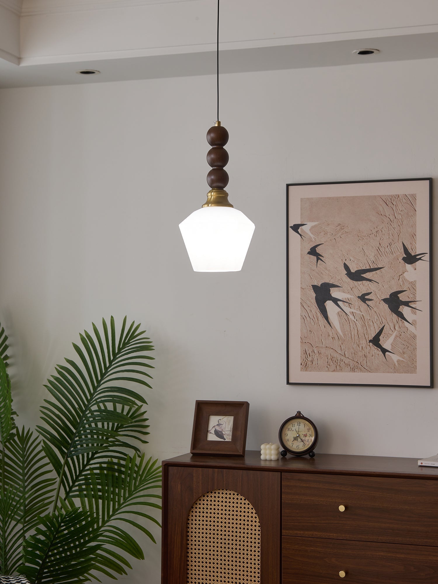 Evandra Pendant Light - Blowlighting