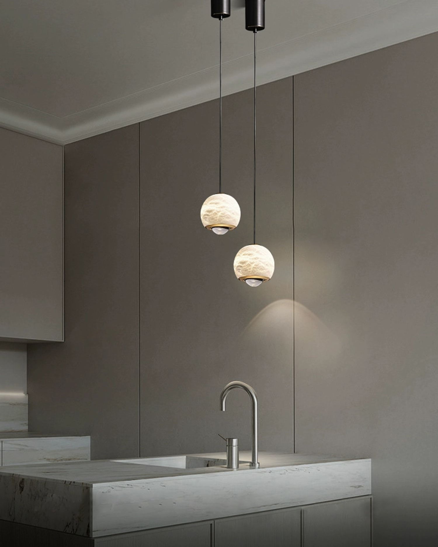 Zephaan Modern Minimalist Brass Alabaster Pendant Light - Lamp Copper