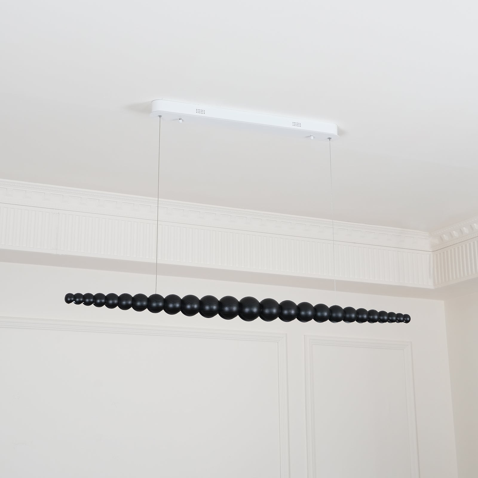 Muto Lampadario in Legno con Perle