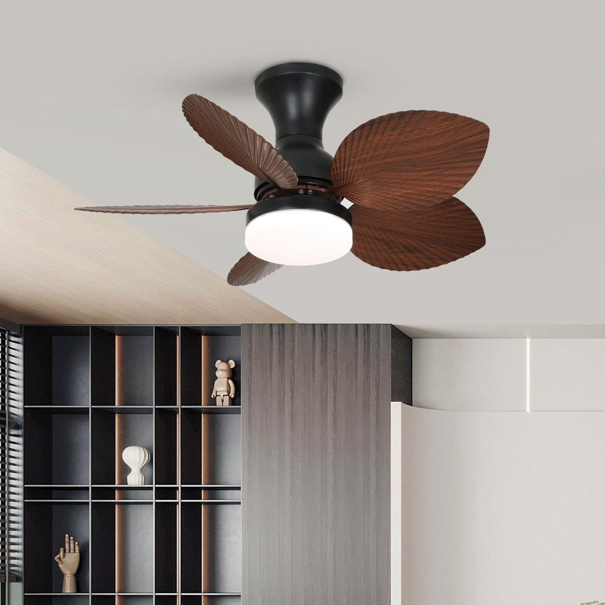 Vista dettagliata del diffusore in vetro sul Ventilatore da Soffitto con Luce Vintage in Legno Florence