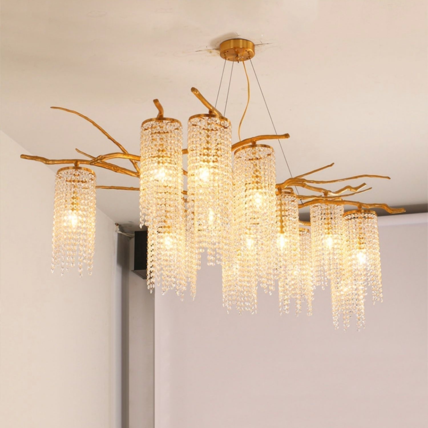 Avvariel Organic Brass Chandelier - Blowlighting
